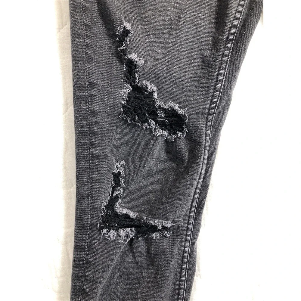 Vigoss Jeans Women's Size 25x27 Denim Black The Thompson Tomboy Distressed 26x27
